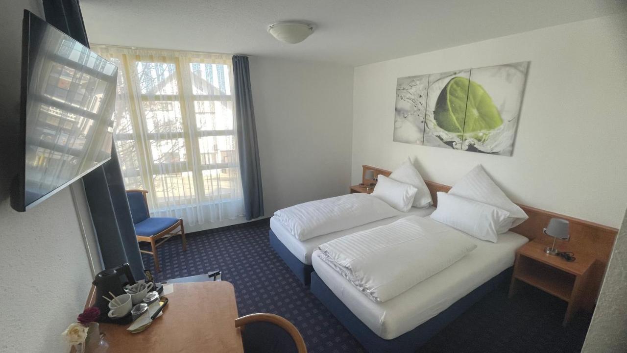 Krystall Hotel Filderstadt Exterior photo